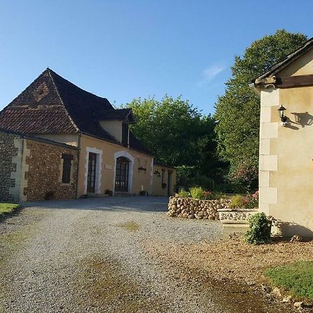 Chambres D'Hotes La Joubertie Salon Экстерьер фото